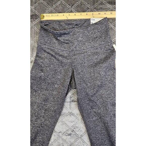 Old Navy Active Women's Mid Rise Fitted Crop Pants Size S Gray - Picture 6 of 7